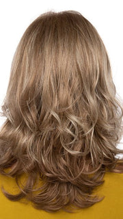 DARK-BLONDE | 2 toned blend of Dark Honey Blonde with Lighter Blonde highlights