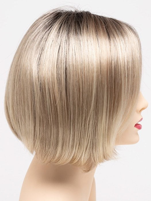 CHAMPAGNE SHADOW | Soft Dark Blonde with Platinum Highlights and Chestnut Roots