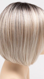 SILKY BEIGE | Light Platinum Blonde with Dark Brown Roots 
