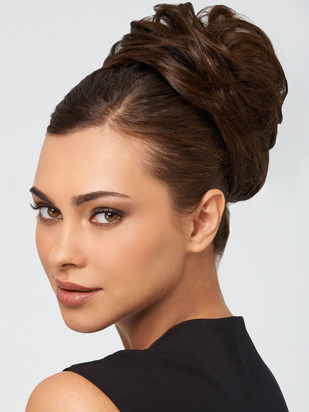 STYLE-A-DO by hairdo in R10 CHESTNUT | Rich Medium Brown with subtle Golden Brown Highlights Throughout PPC MAIN IMAGE