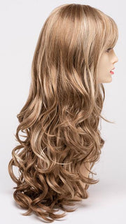 DARK-BLONDE | 2 toned blend of Dark Honey Blonde with Lighter Blonde highlights