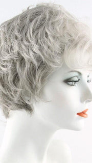 305C SUGARED SMOKE | Light Blonde with 80% Grey and a Pearly White front