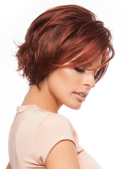 Layers and wispy ends can be styled back or forward | Color: GL33-130