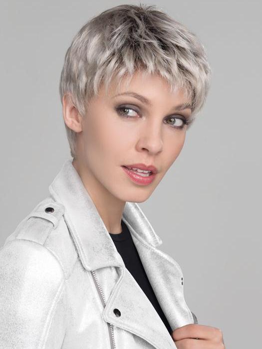 Ellen Wille | Hair Power | Risk Sensitive in Light Champagne Rooted
