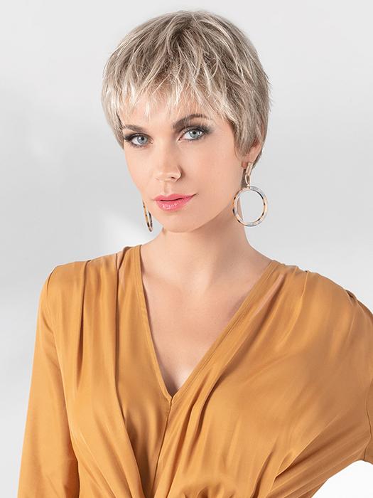AURA by Ellen Wille in DARK-SAND-MIX 14.22.12 | Light Brown Base with Lightest Ash Brown and Medium Honey Blonde Blend FB MAIN IMAGE