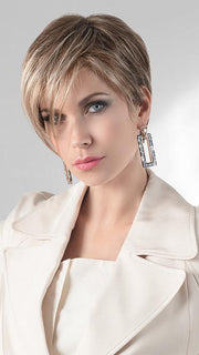 FIRST by Ellen Wille in MOCCA-LIGHTED | Light Brown base with Light Caramel highlights on the top only, darker nape