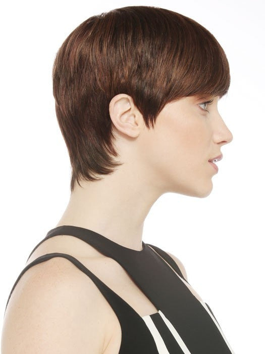 A chic, sophisticated profile