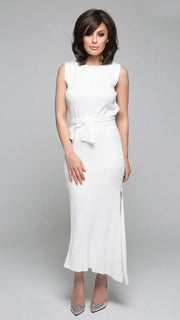 Sophisticated yet playful mid-length bob