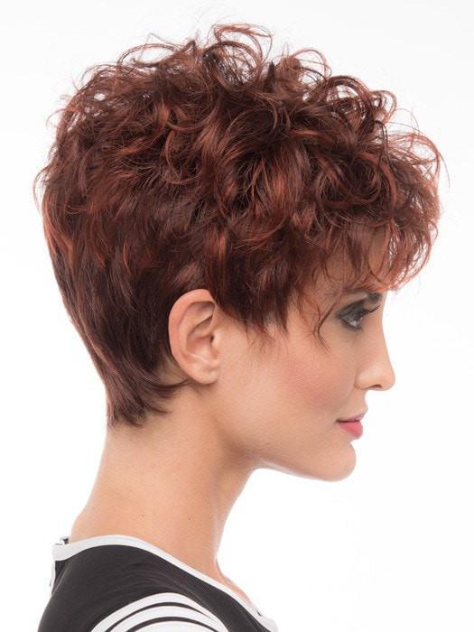 The synthetic hair is pre-styled and will keep its shape in any weather, even after you wash it