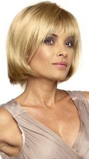 SCARLETT by Envy in GOLDEN NUTMEG | Medium Brown roots with overall Warm Cinnamon base and Golden Blonde highlights