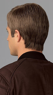 Ultra-thin Adjusters at the Nape- For a personalized fit | Color: M17S | Hair has been styled at the nape