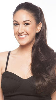 Layered look placed over the shoulder. Color 6