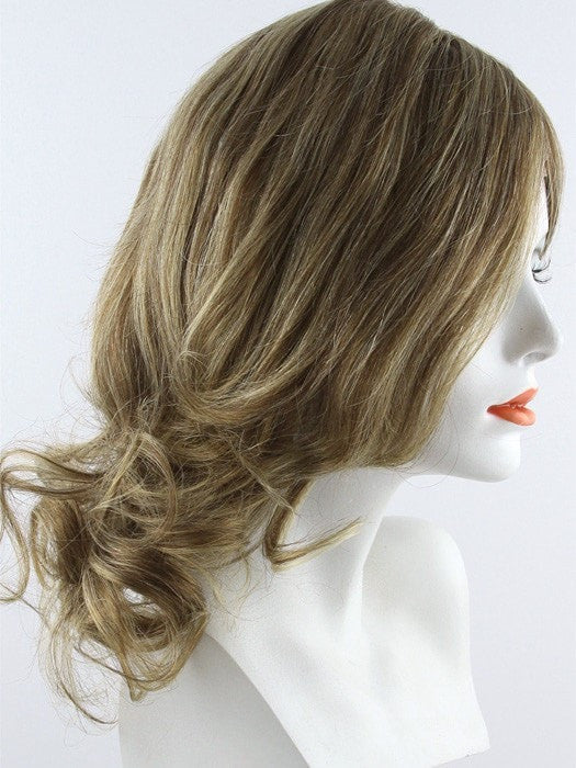 24BRH18 | Dark Natural Ash Blonde with 33% Light Gold Blonde Highlights