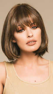 CLASSIC CUT by RAQUEL WELCH in RL5/27 GINGER BROWN | Warm Medium Brown Evenly Blended with Medium Golden Blonde. PPC MAIN IMAGE