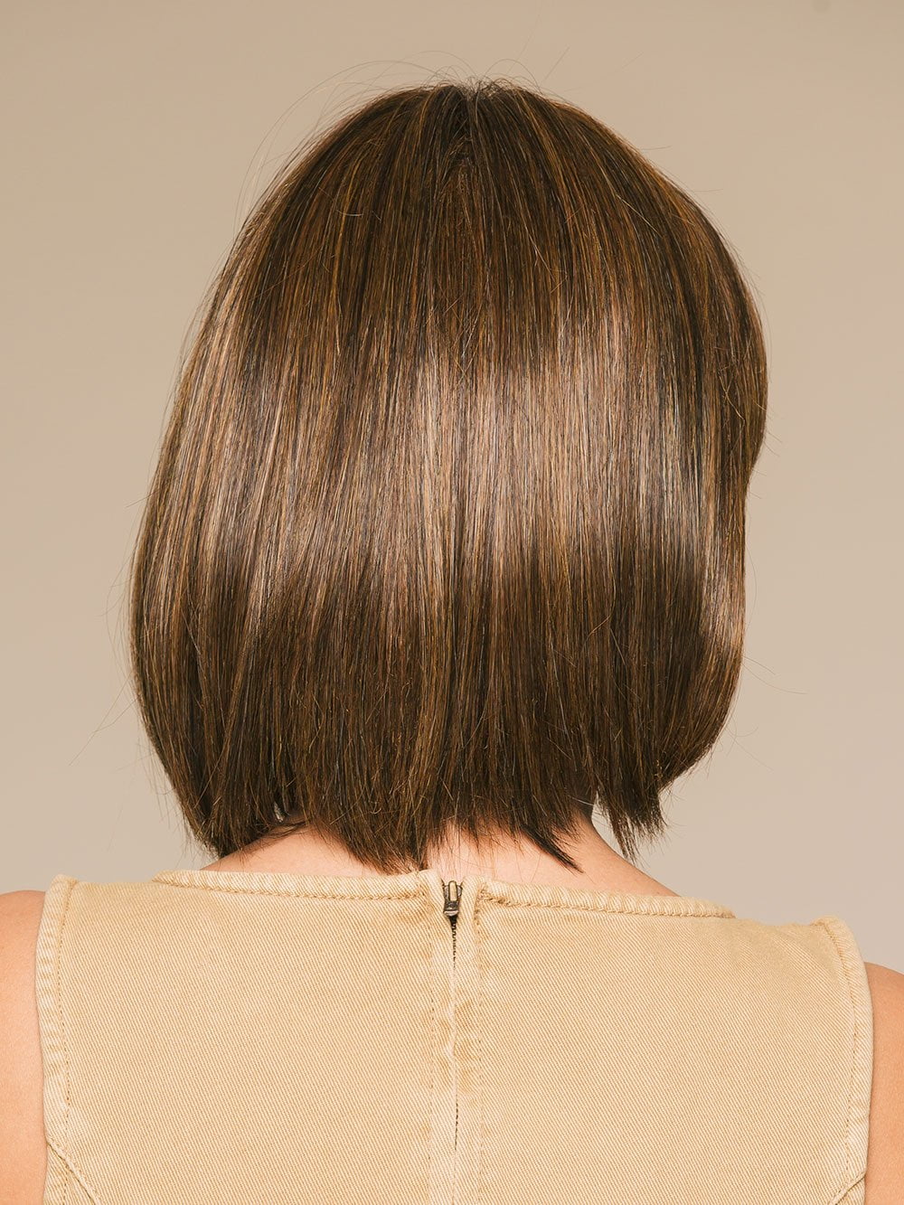 CLASSIC CUT by RAQUEL WELCH in RL5/27 GINGER BROWN | Warm Medium Brown Evenly Blended with Medium Golden Blonde
