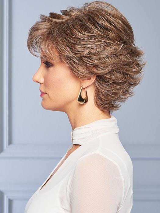 Wear this versatile cut smooth and slick or fluff up the flipped end