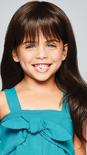 Has a smooth fringe that falls to the eyebrows