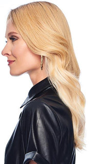 The human hair allows additional styling options
