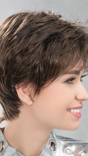 The premium synthetic fiber used to create Side mimics the appearance, feel and movement of natural hair
