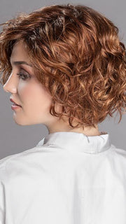 MOVIE STAR by ELLEN WILLE in SAFRAN RED ROOTED 29.28.33.130 | Dark Copper Red, Copper Red, and Light Copper Red Blend with Dark Auburn Roots