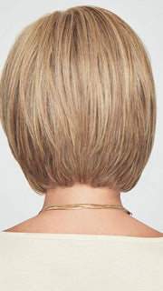 RL13/88 Golden Pecan | Neutral Medium Blonde With Pale Honey Blonde Highlights