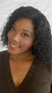 This revolutionary band features a 1.25 inch translucent silk strip that is virtually invisible under a lace front or monofilament part!