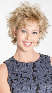Short, spiky wig in color VANILLA-LUSH