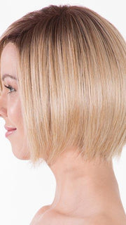 Precise layer cut around the face and wispy ends deliver its own simple elegance with versatility.