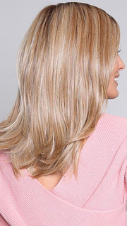 NICE MOVE by RAQUEL WELCH in RL12/22SS SHADED CAPPUCCINO | Light Golden Brown Evenly Blended with Cool Platinum Blonde Highlights with Dark Roots