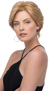 Full of grace and elegance, Sabrina by Estetica is a stunning short Remi human hair wig