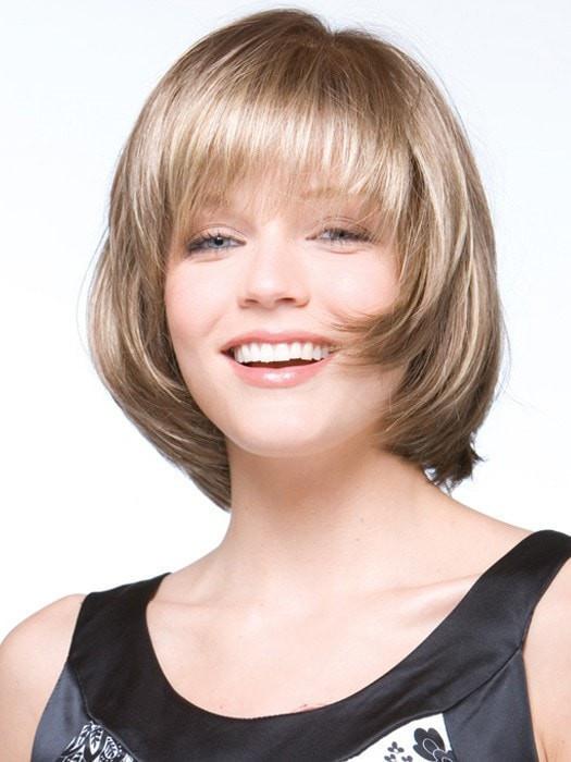 A collar length bob with an elevated perimeter and chipped ends