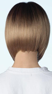 A tapered neckline at the nape