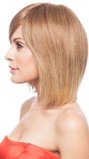 Subtle layers and angle | Color: Dark Ash Blonde