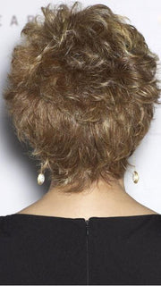 CENTER STAGE by Raquel Welch in R14/25 HONEY GINGER | Dark golden blonde with light gold highlights