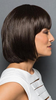 Fashionable bangs seamlessly, without the commitment of cutting your hair | Color: R6