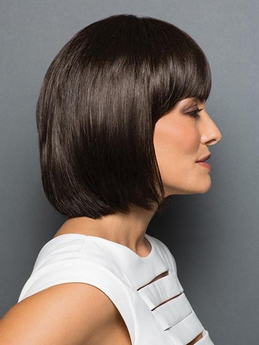 Fashionable bangs seamlessly, without the commitment of cutting your hair | Color: R6