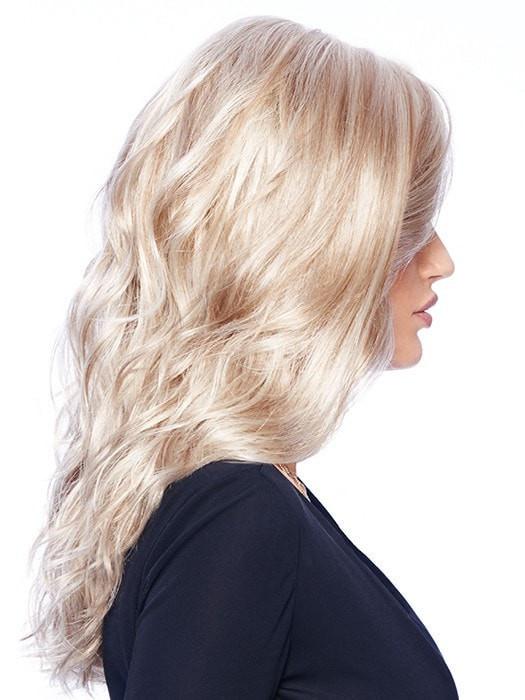 It’s a style that can be “scrunched” up for more texture, or brushed out to create a glamorous soft wave