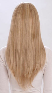 Layered and naturally pointed perimeter | Color: 18/22